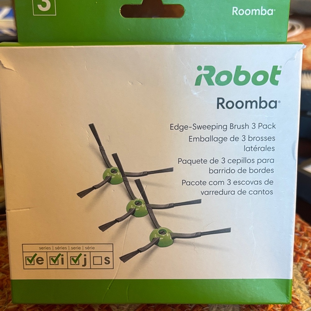 iRobot Roomba Edge-Sweeping Brush 3 Pack - Green